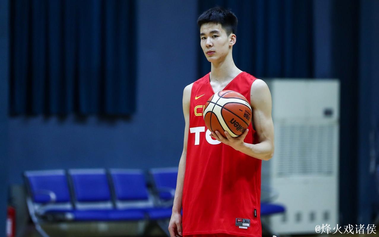 CBA官宣首轮最佳阵容：郭昊文砍42分险胜广东 里勒力挫山东